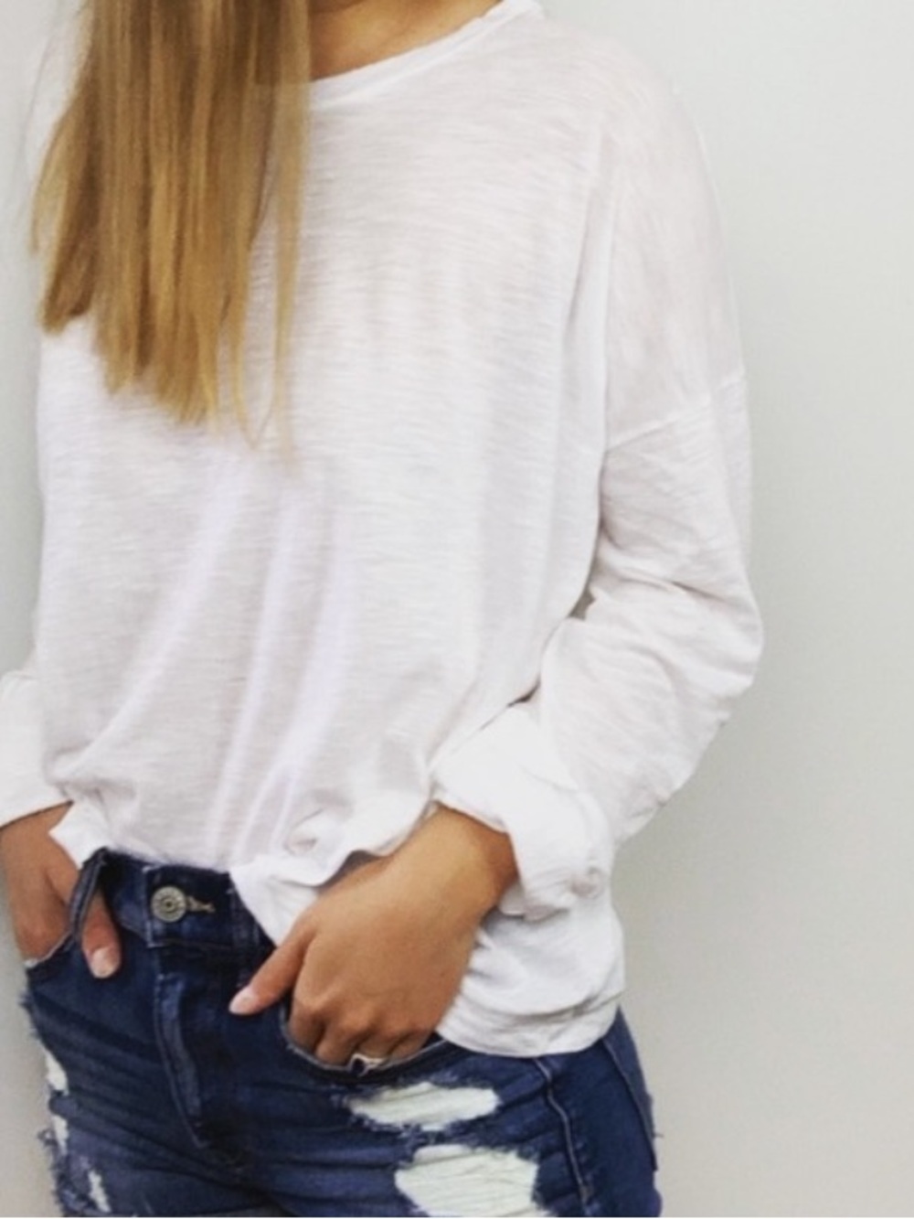 Vince White Long-Sleeve Crewneck Tee
